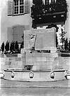 Das von Jakob Probst gestaltete Denkmal wurde 1923 eingeweiht. Angeregt hatte es 1919 der Liestaler Schützenverein. Das Denkmal erinnert an die Grippe- und Unfalltoten der Armee.