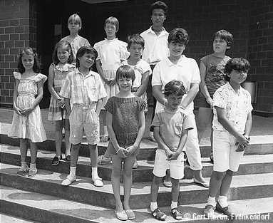 Kinder aus 12 Nationen, 1986