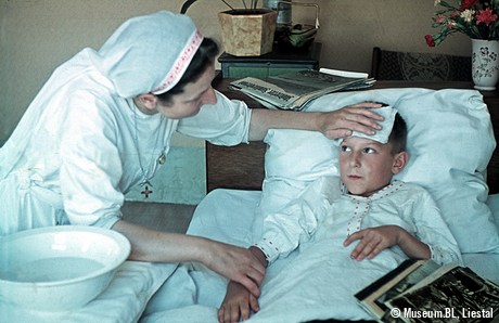 Arbeiten als Krankenschwester, 1943