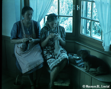 Arbeiten als Haushälterin, 1942