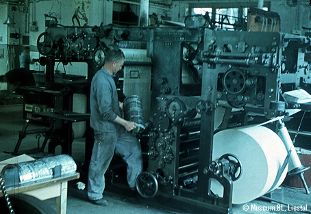Zeitungsdruckmaschine, 1944