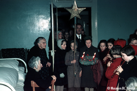 Adventssingen im Armenhaus Pfrund, 1952