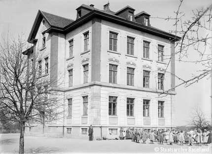 Schulhaus Breite in Muttenz