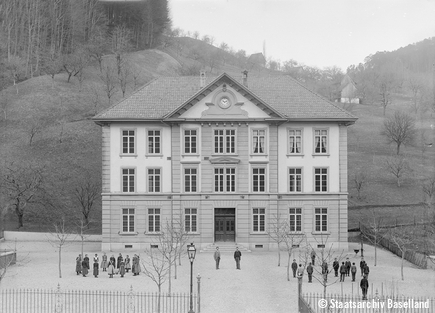Schulhaus Waldenburg